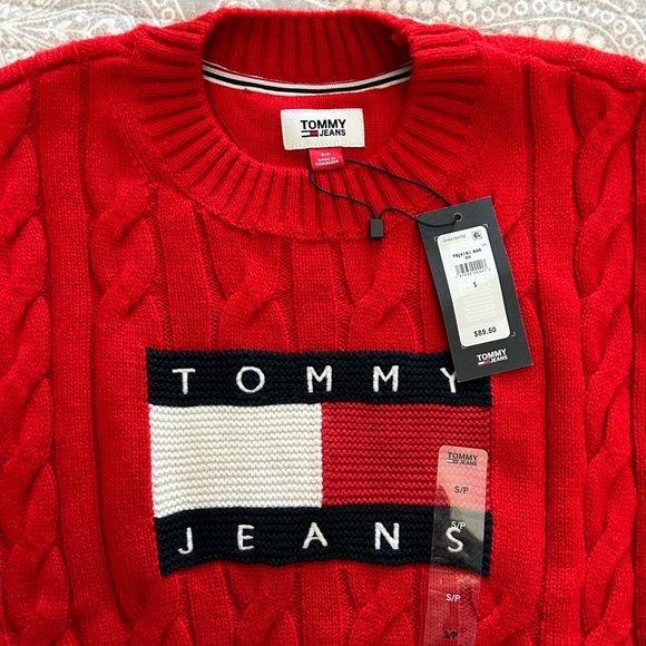 Tommy Hilfiger Crop Sweater - Picture 5 of 8